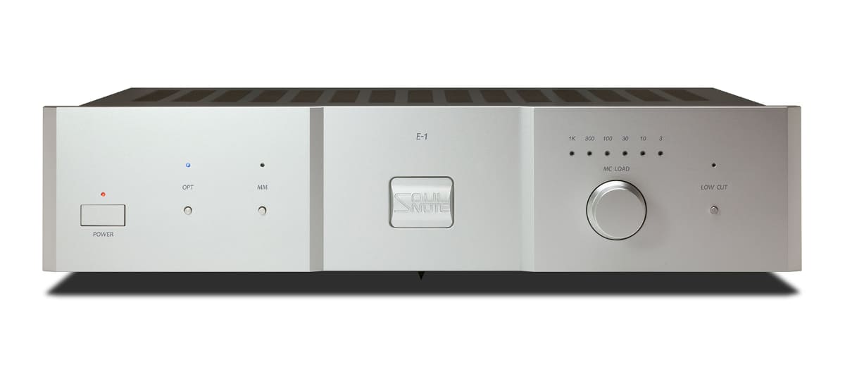 フォノイコライザー「E-1 ver.2」プレミアムシルバーとプレミアムブラック