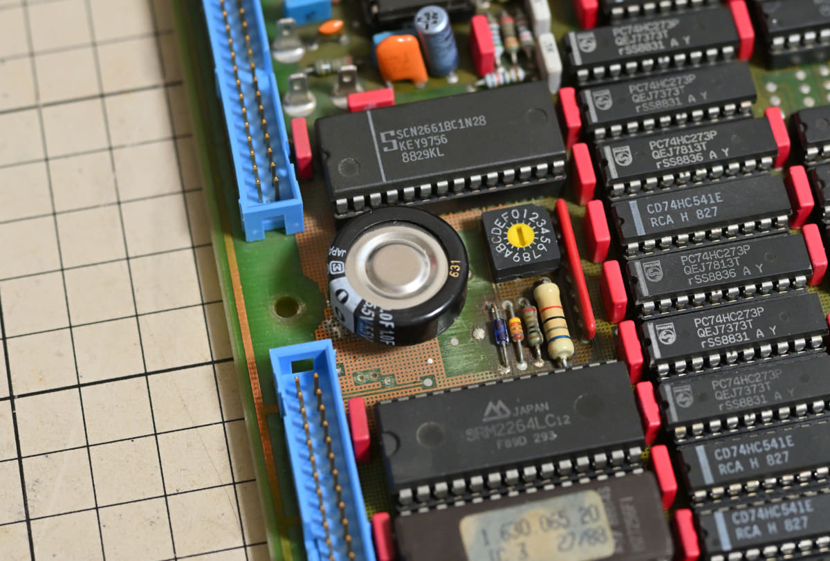 液漏れの影響が残る部品たち