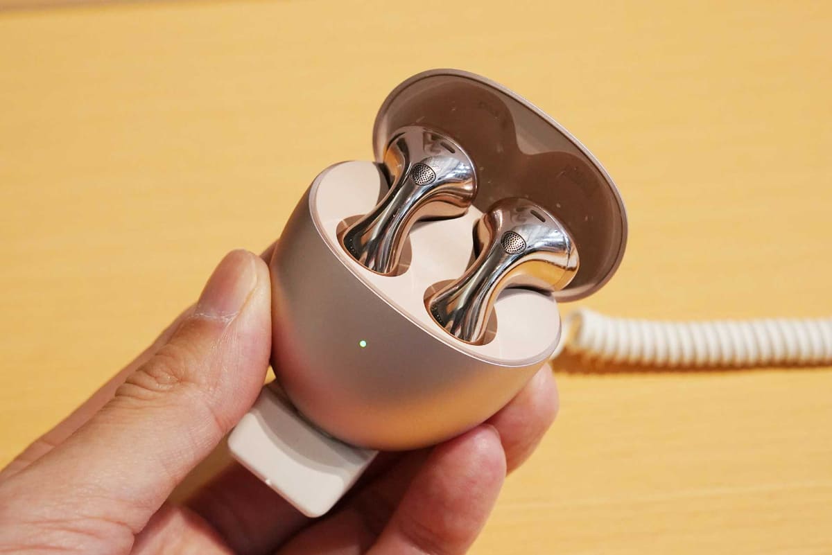 HUAWEI FreeBuds 6の新色・ローズゴールド