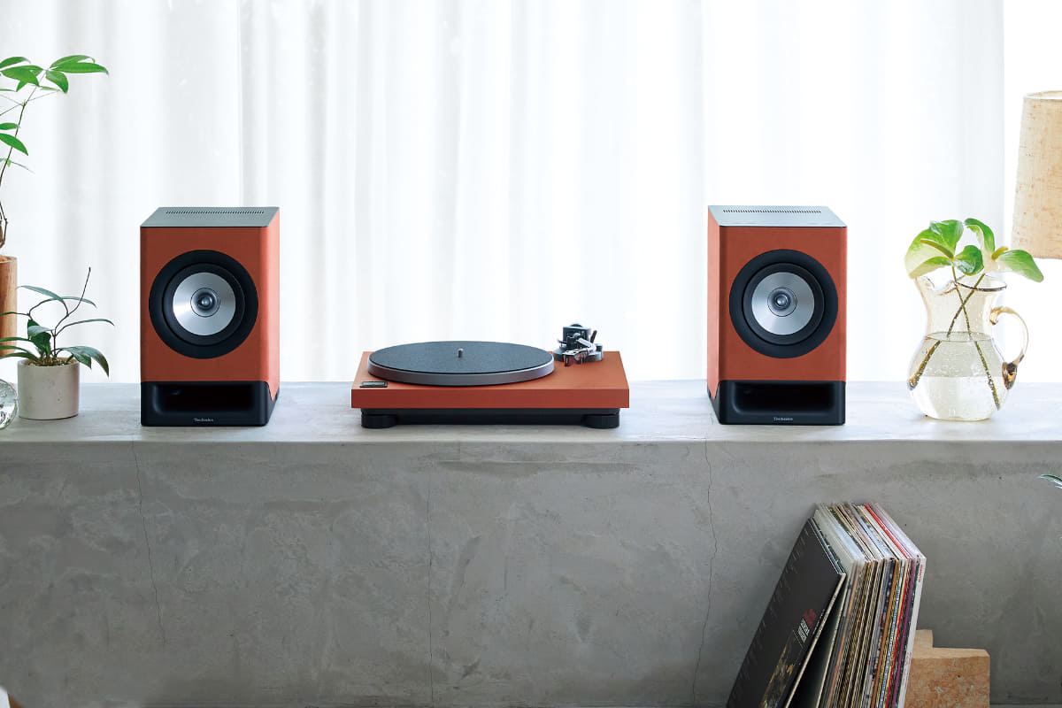 ワイヤレススピーカー「SC-CX700」と組み合わせたところ