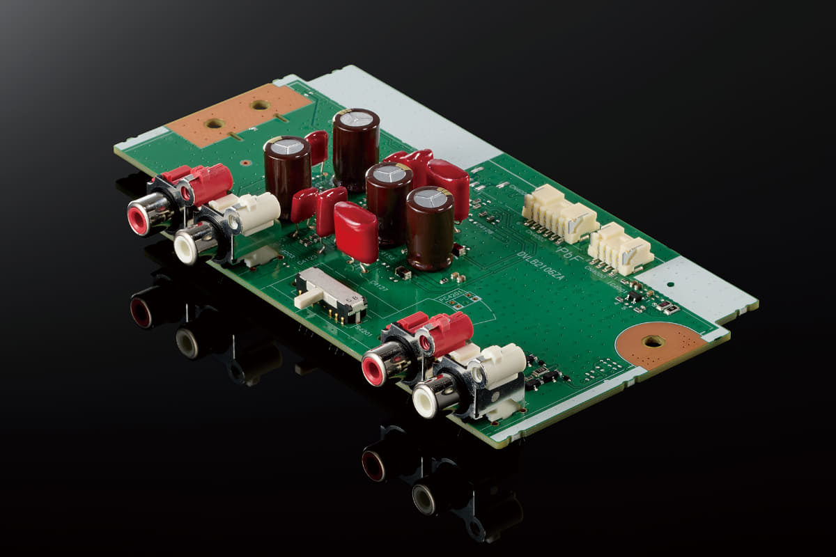 Phono出力も搭載