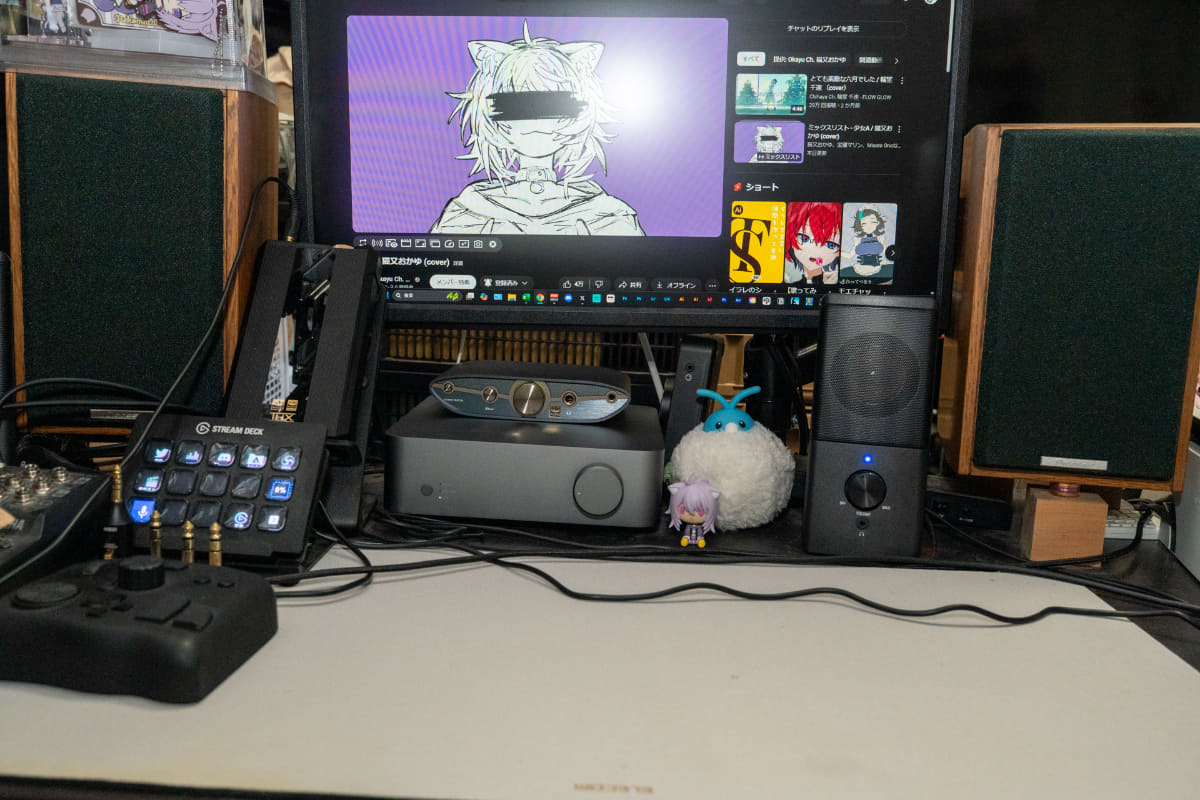 デスクの上に置いても収まりが良い