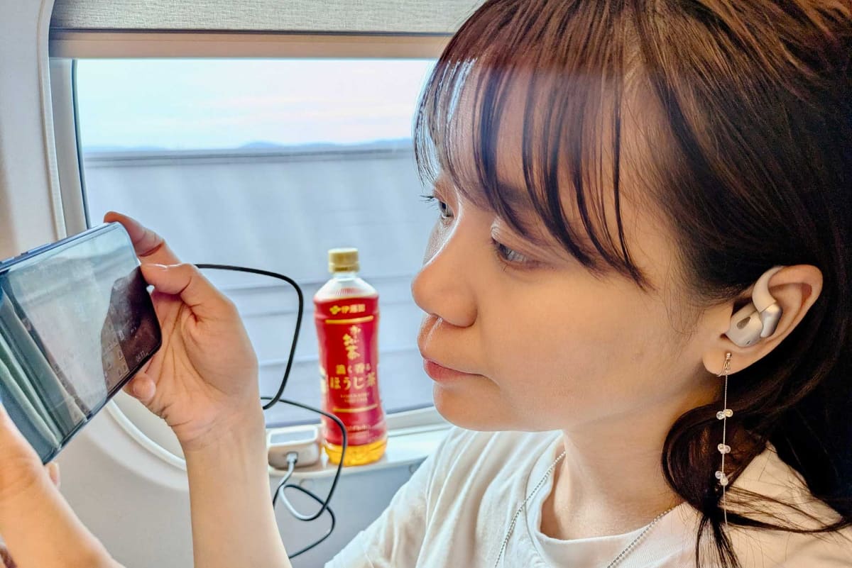 筆者がSense Proを着用し