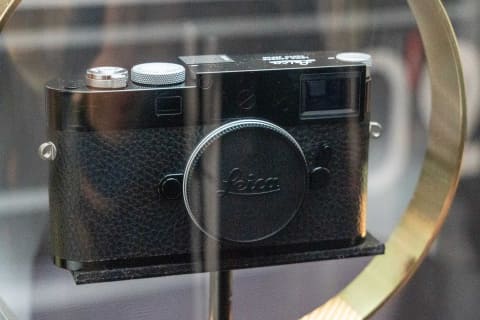 ライカの“その先”はスマホ？ 展覧会「ライカの100年」18日から