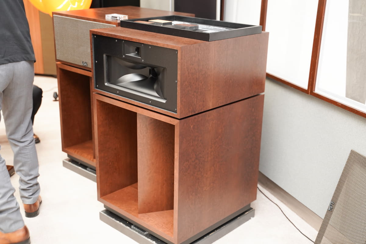 ミラノのスカラ座に敬意を表して名付けられた「La Scala AL6」