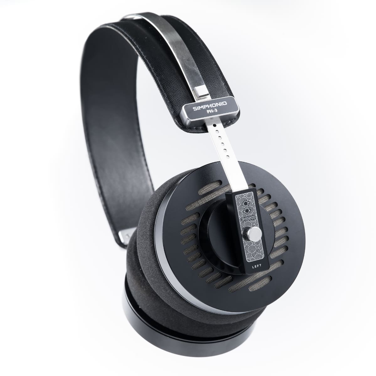 「CHARM」ブラック