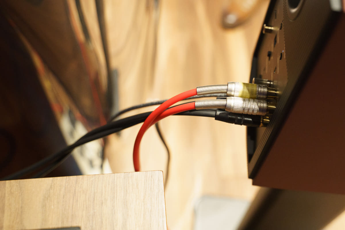 アナログプレーヤー(MM)と直接接続できる