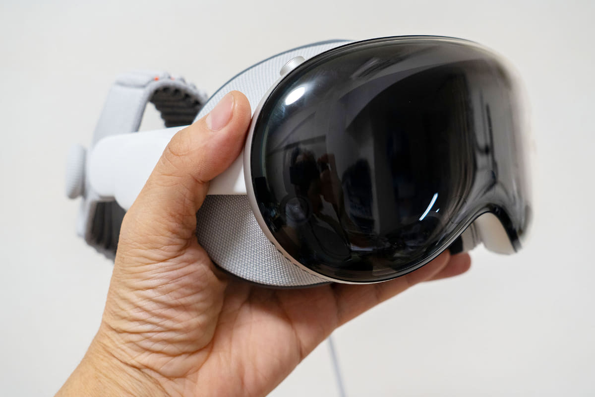 M5版Apple Vision Pro。10月22日発売で、価格は599,800円から
