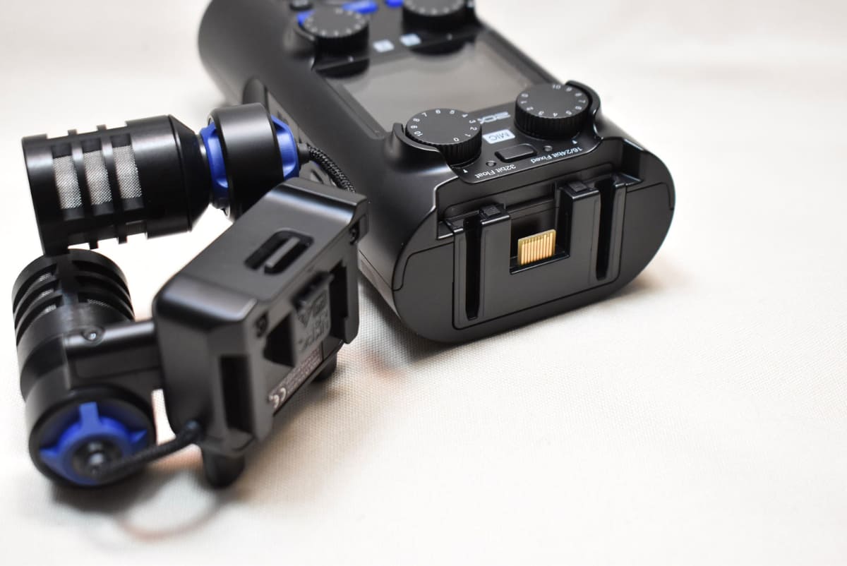 マイク部分は取り外しが可能