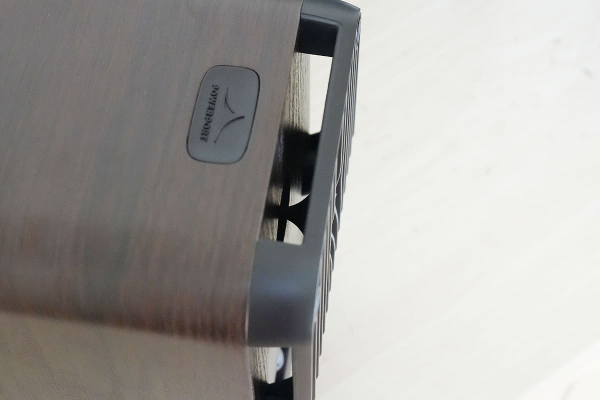 独特な設計のバスレフポート「パワーポート」