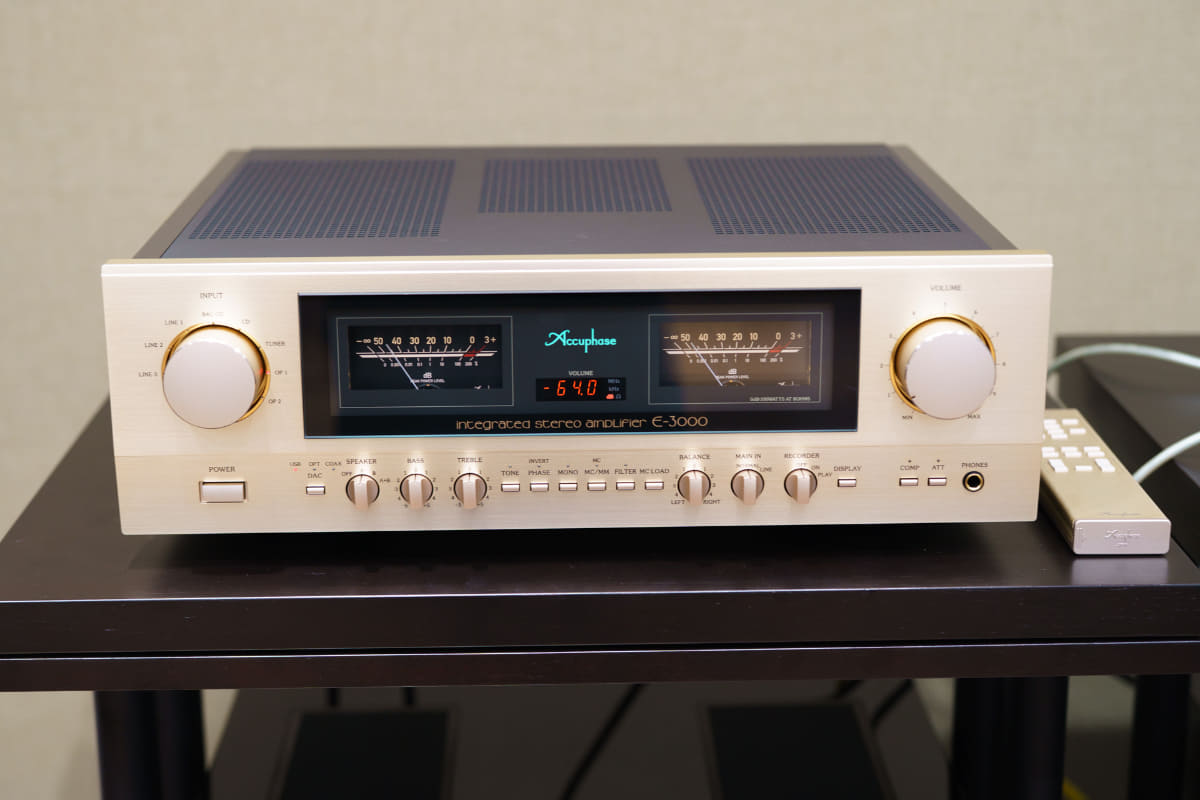 アキュフェーズ「E-3000」