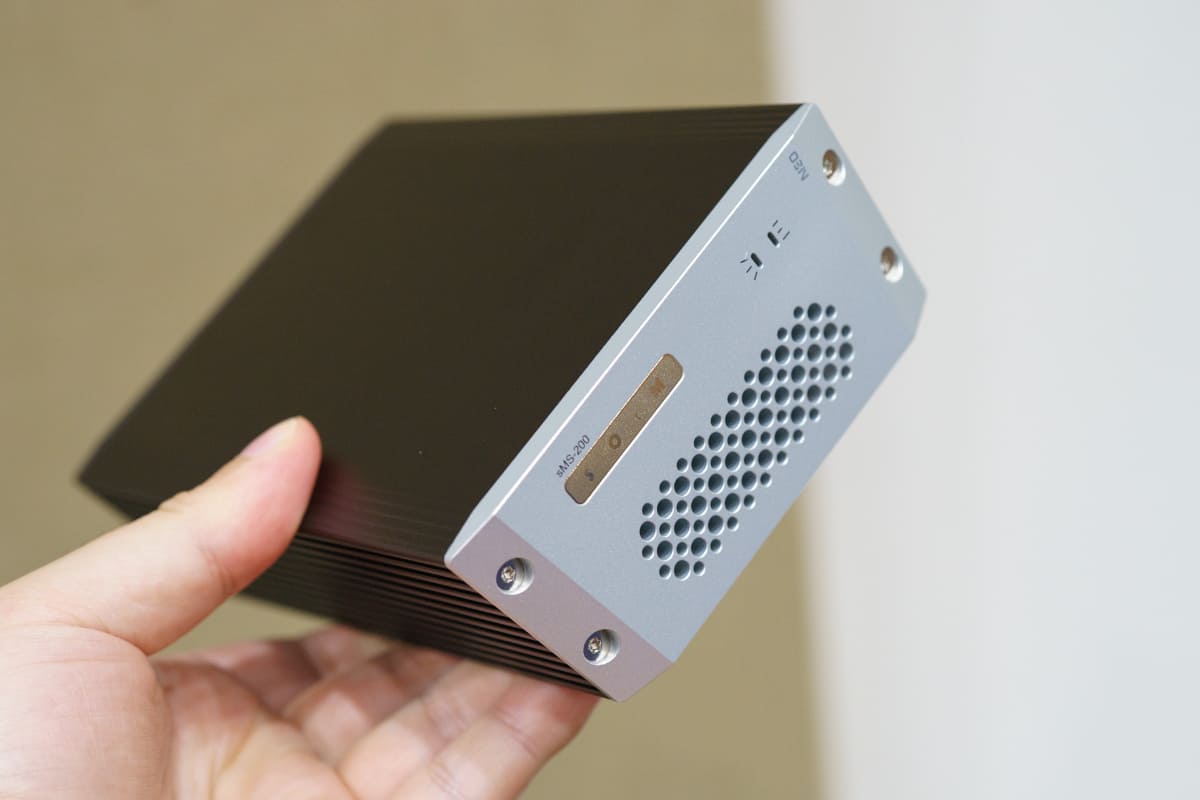 SOtMの「sMS-200 Neo」