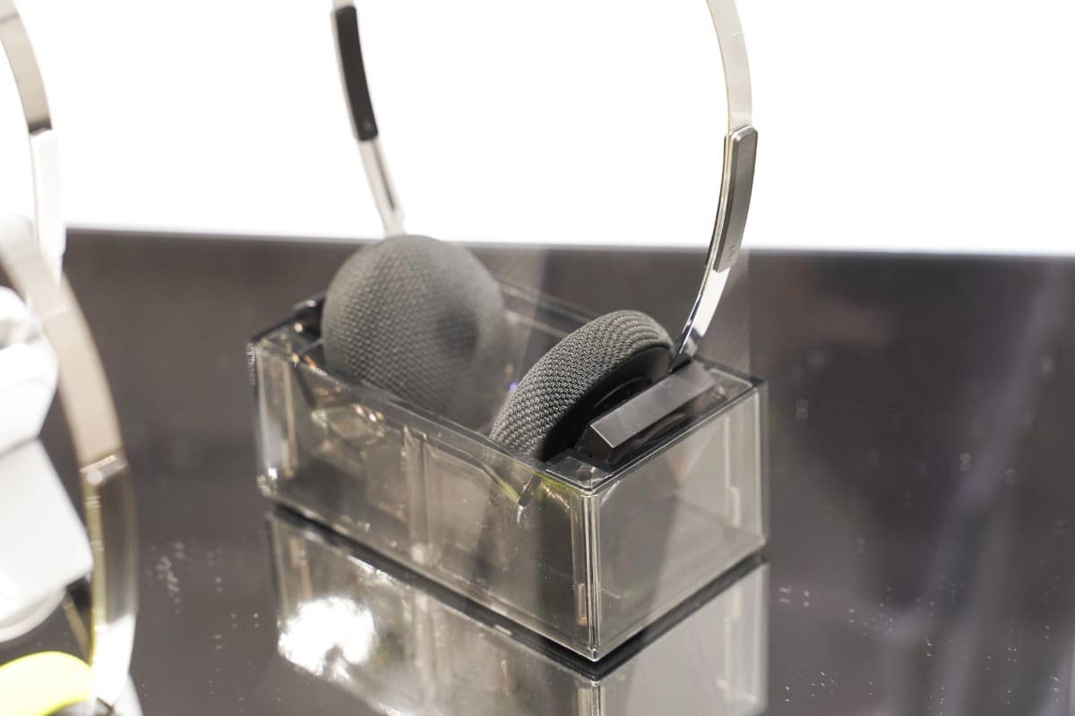 クレードルスタンド「Hp1 Stand」