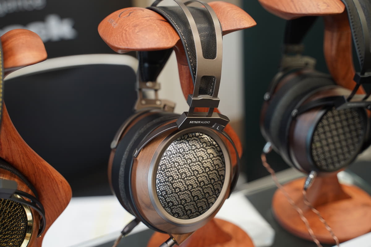 SENDY AUDIO Egret