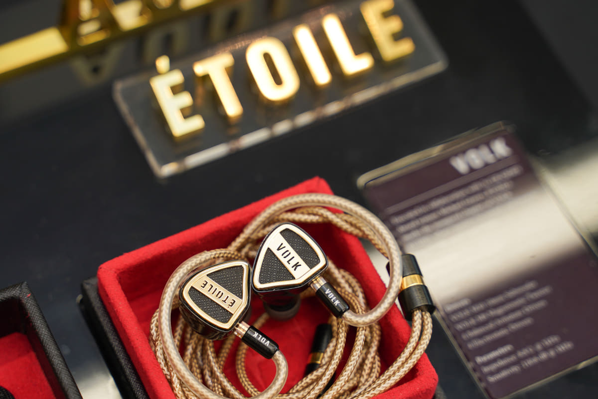 ETOILE