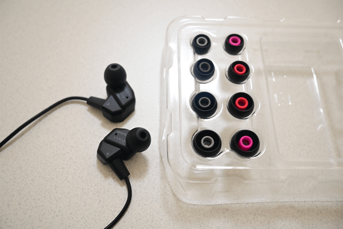 左右で色分けされているのは分かりやすい