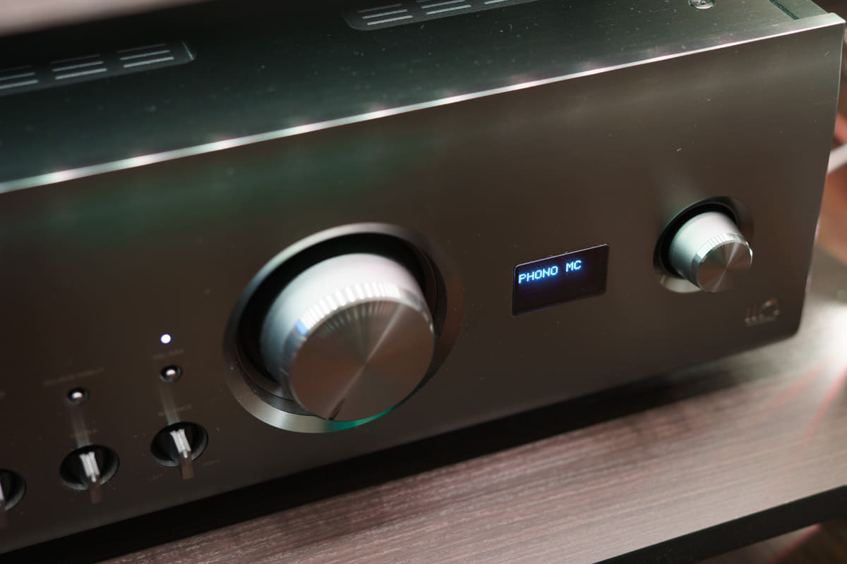 デノン「PMA-A110」の内蔵フォノイコライザーを使っていた