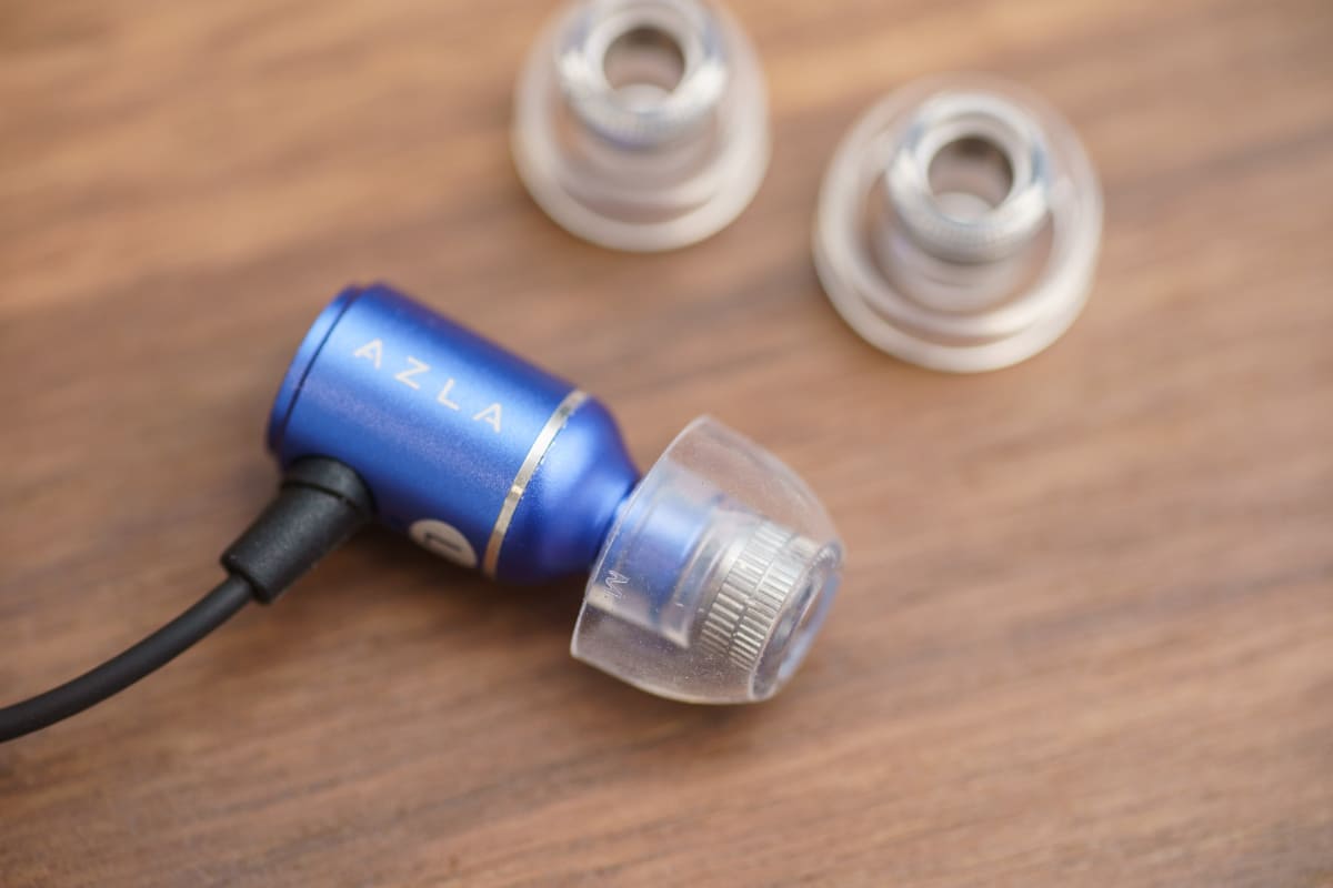 AZLA「TRINITY」に装着