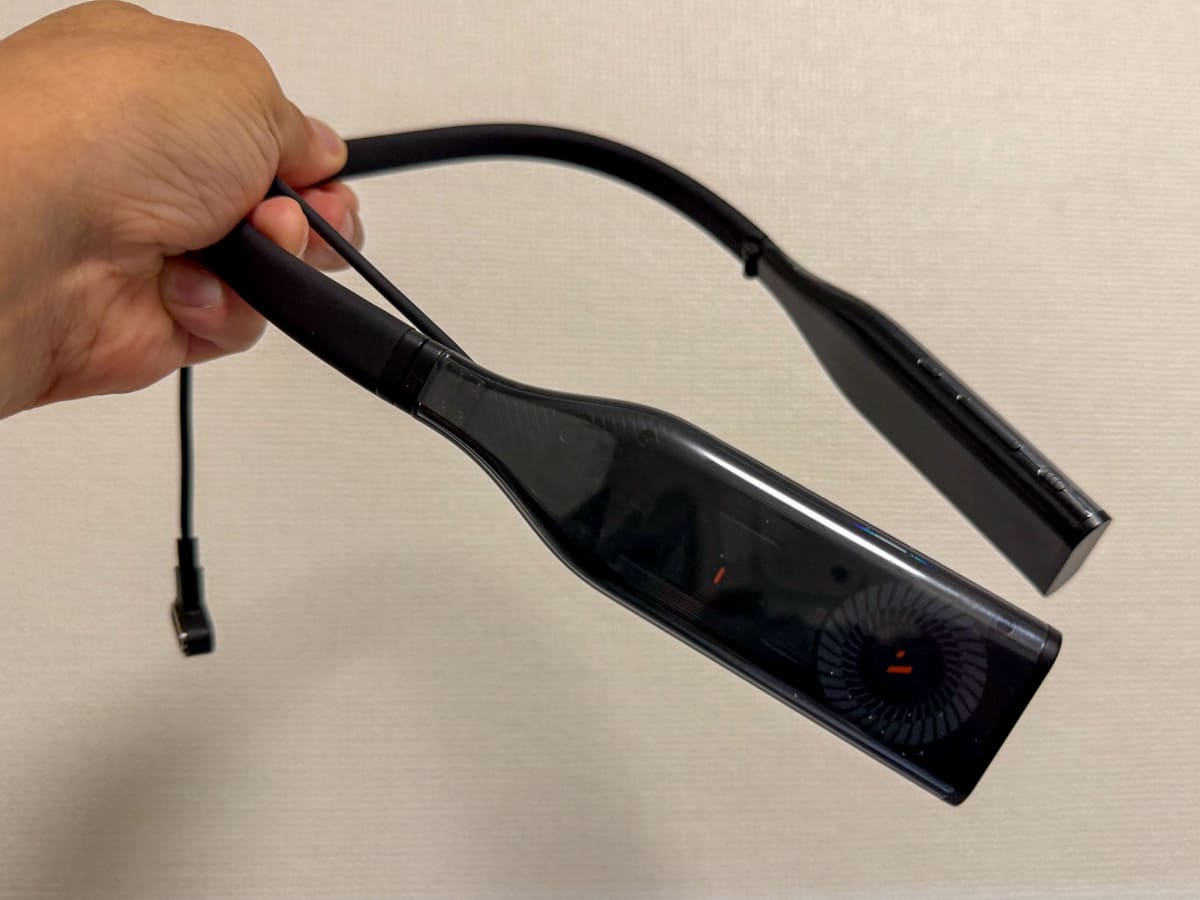 別売のAndroidデバイス「VITURE Proネックバンド」(44,800円から)。発売済み