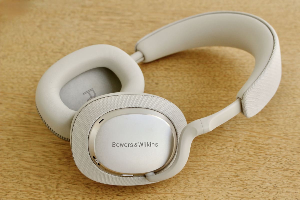 Px7 S3キャンバス・ホワイト