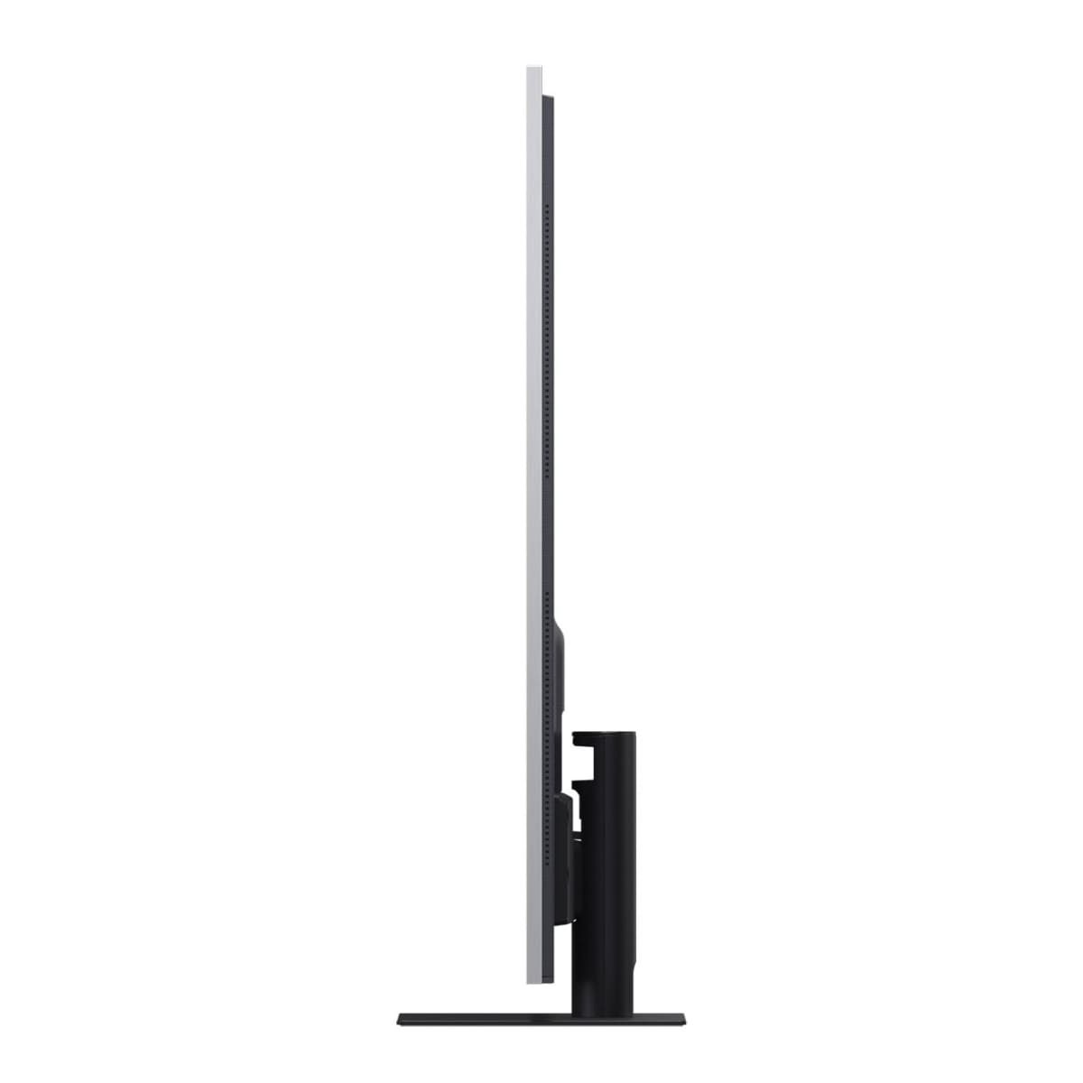 側面。65型の場合、パネル部の厚みはわずか2.43cm