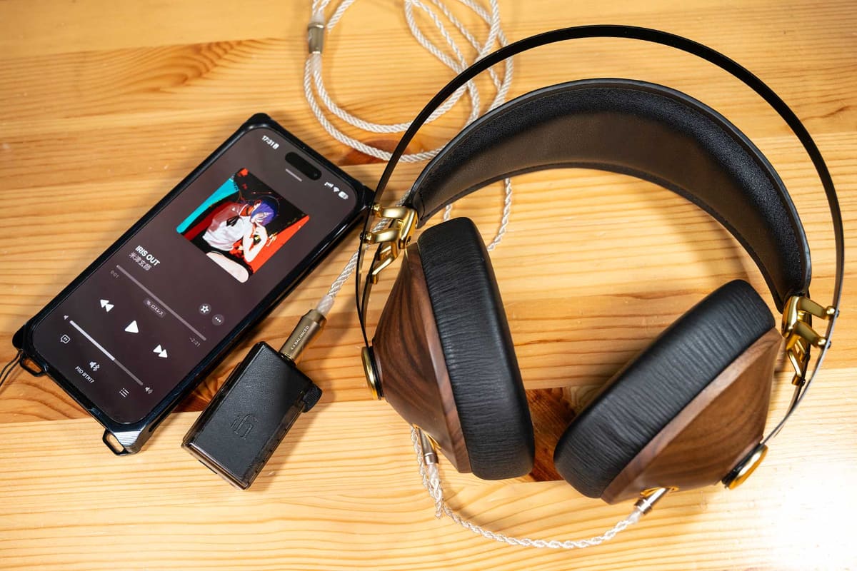 Meze Audio「99 Classics」と組み合わせたところ