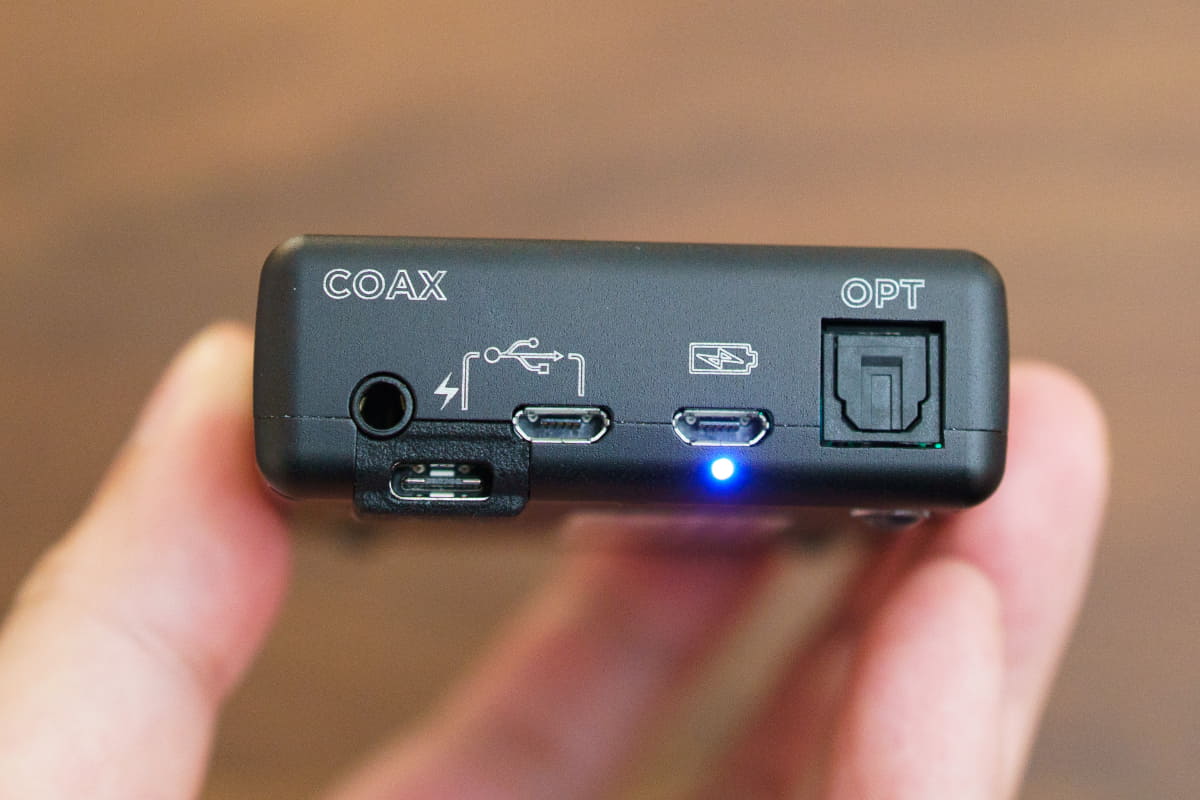 Mojo 2(4.4mm端子搭載モデル)の入力側