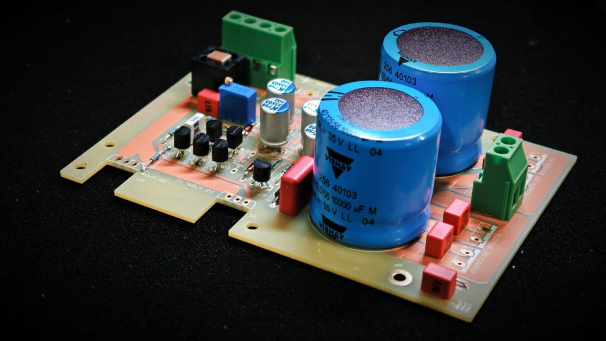 新開発のオーディオ・グレードPCBマザーボード