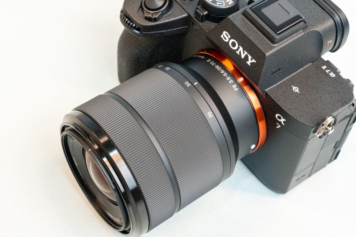 FE 28-70mm F3.5-5.6 OSS II