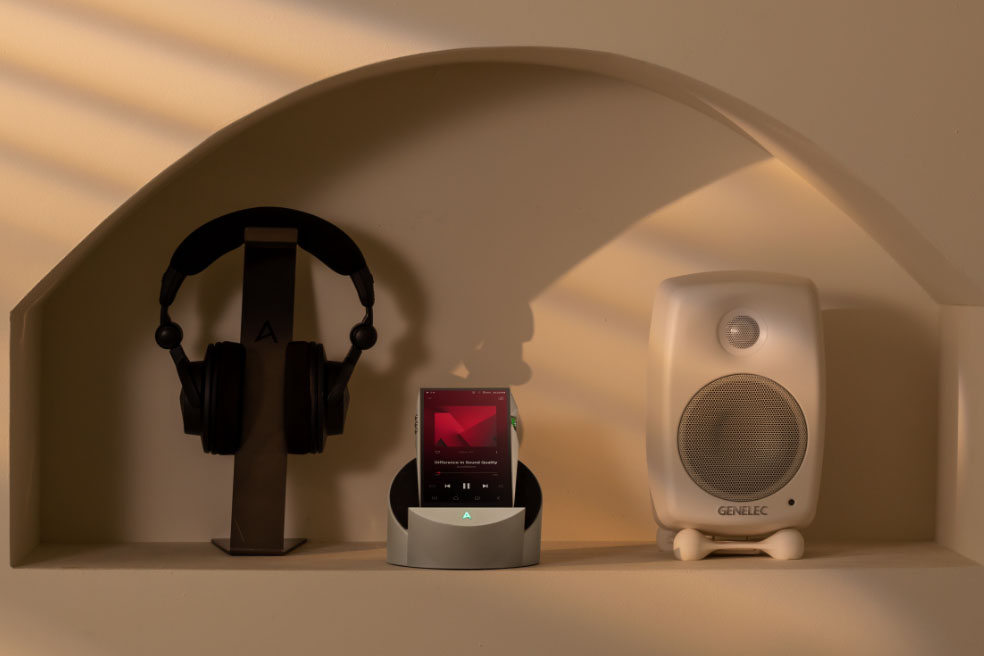 アクティブスピーカーなどとの接続も想定