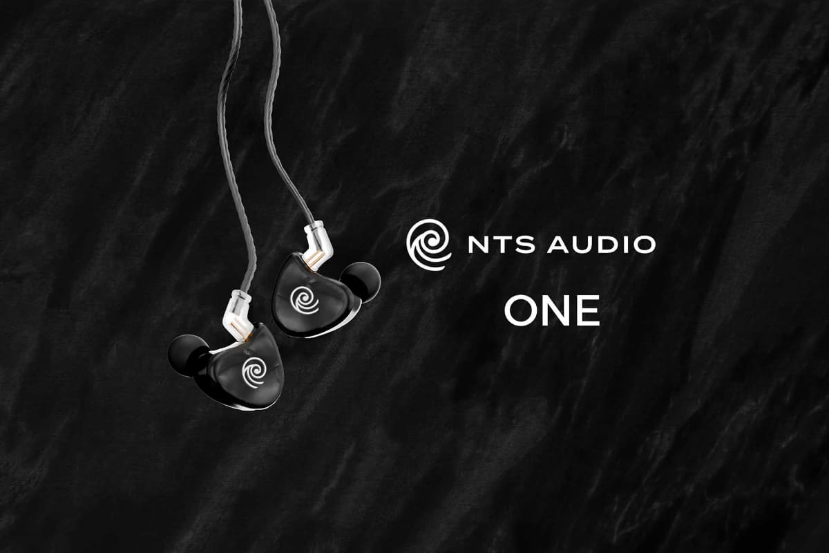 「ONE」