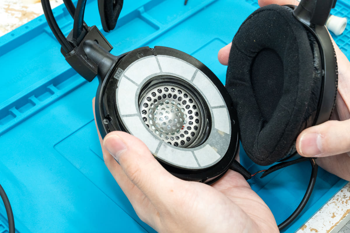 分解が伴う作業は預けた後に行なわれる