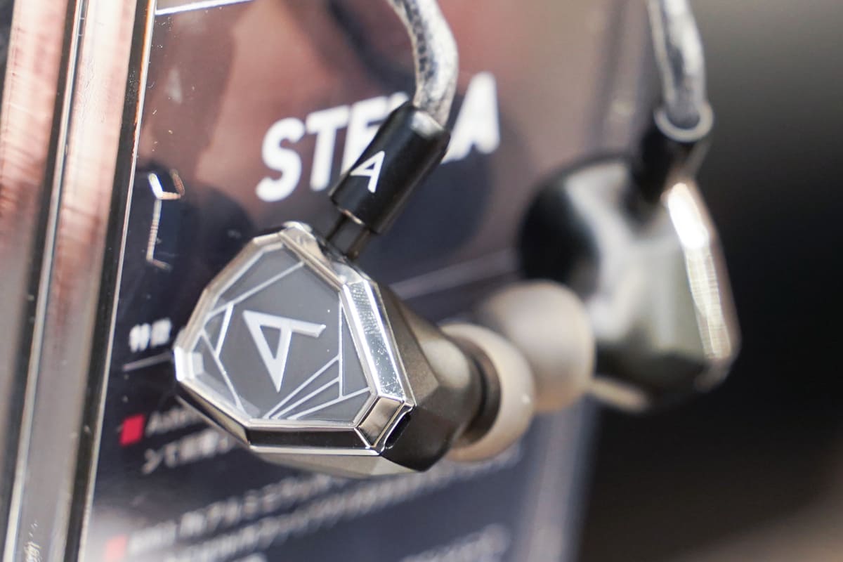 Astell&Kern「STELLA」