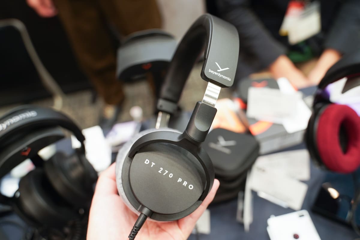 beyerdynamic DT 270 PRO