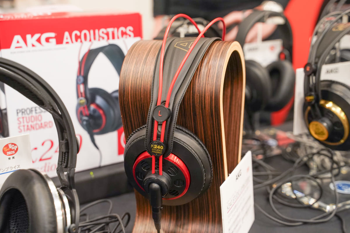 K240 STUDIO Limited Edition