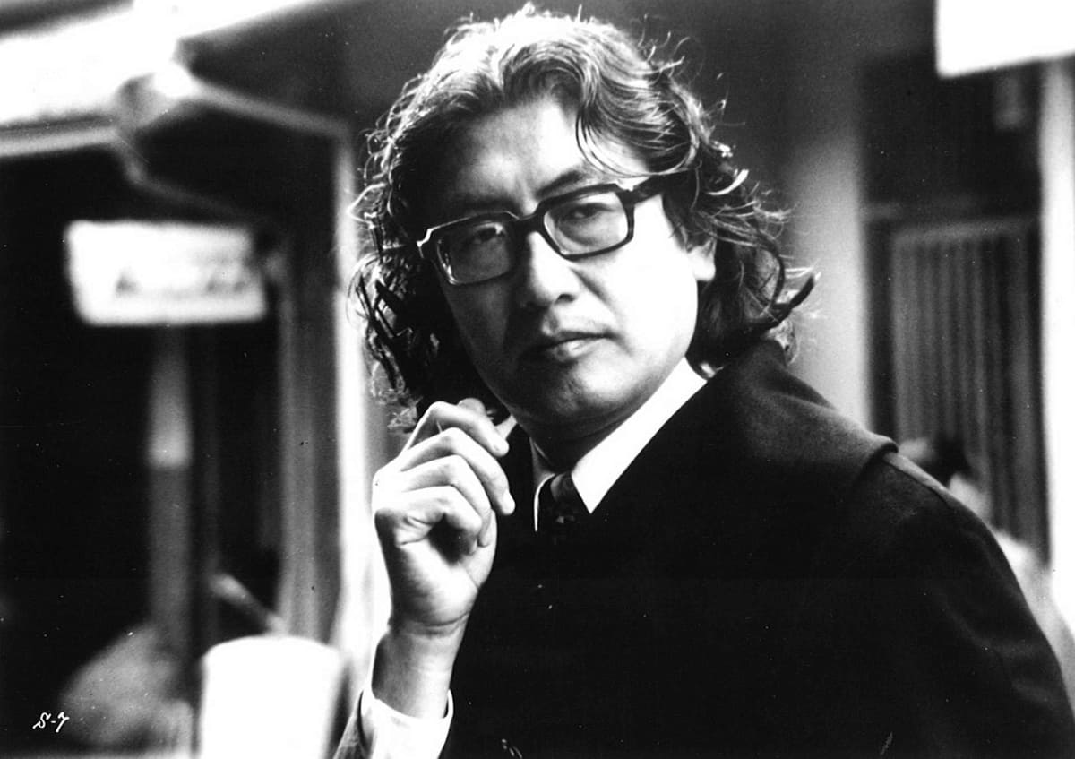 1975年頃の大島監督<br><span class="fnt-70">(C)大島渚プロダクション</span>