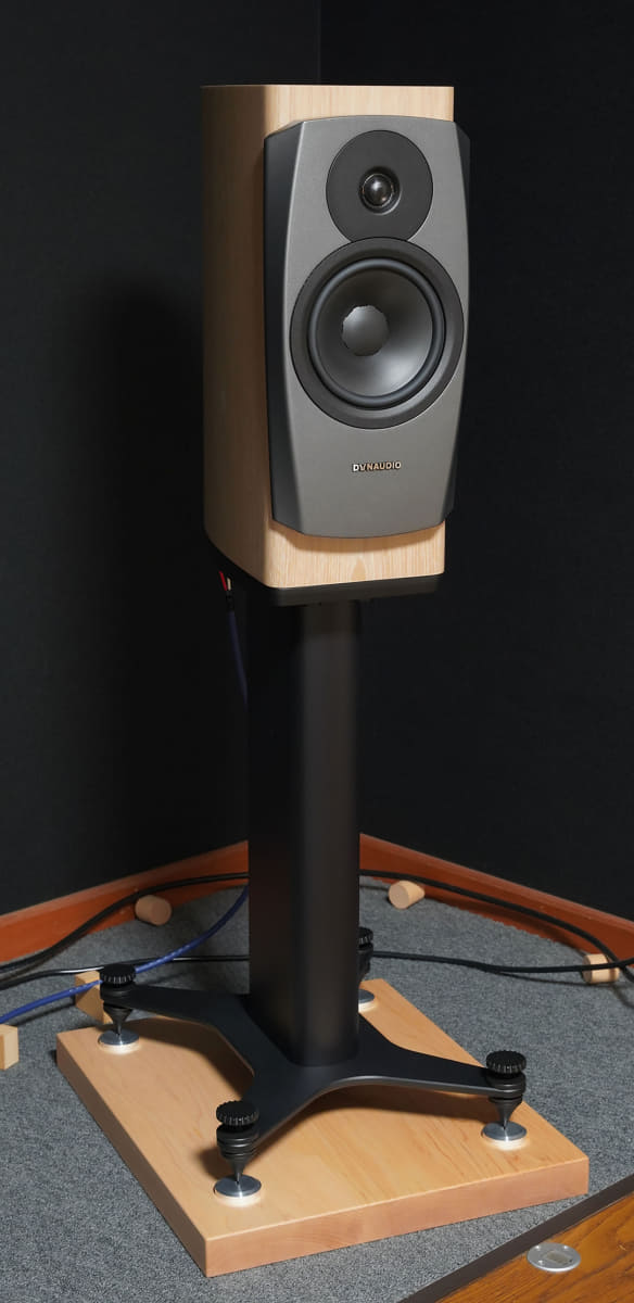 Dynaudio Confidence 20