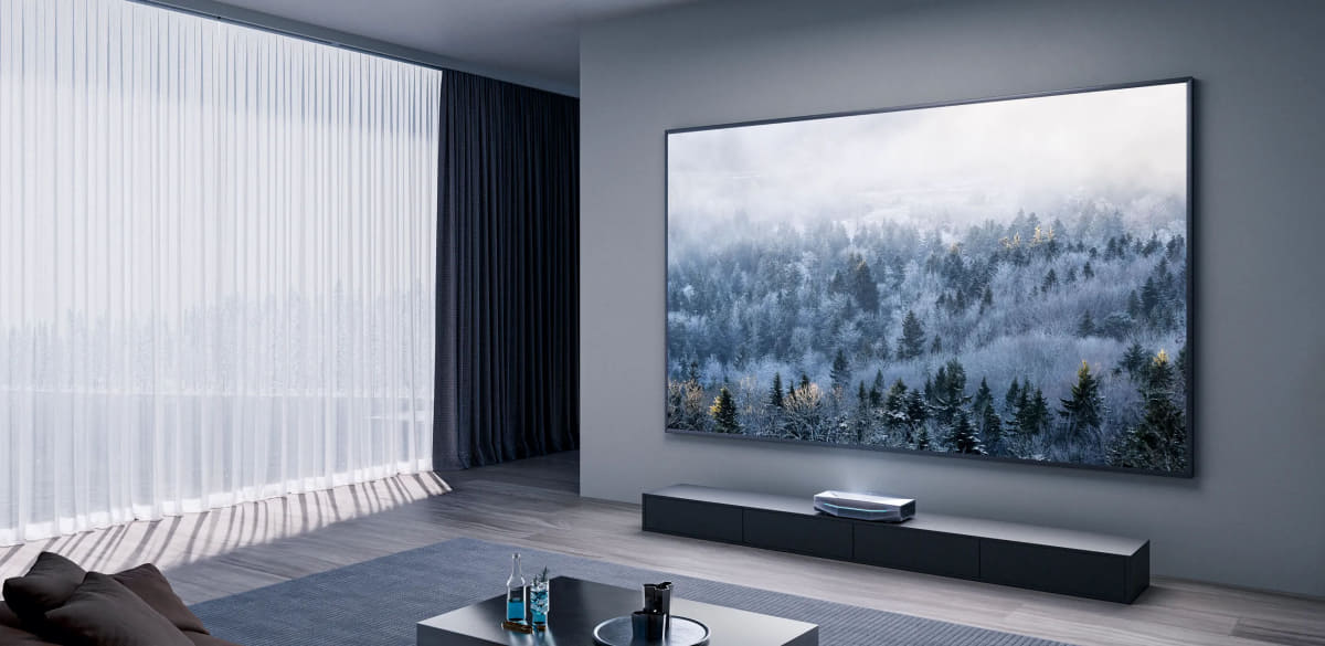 明るい環境でも映像が楽しめる