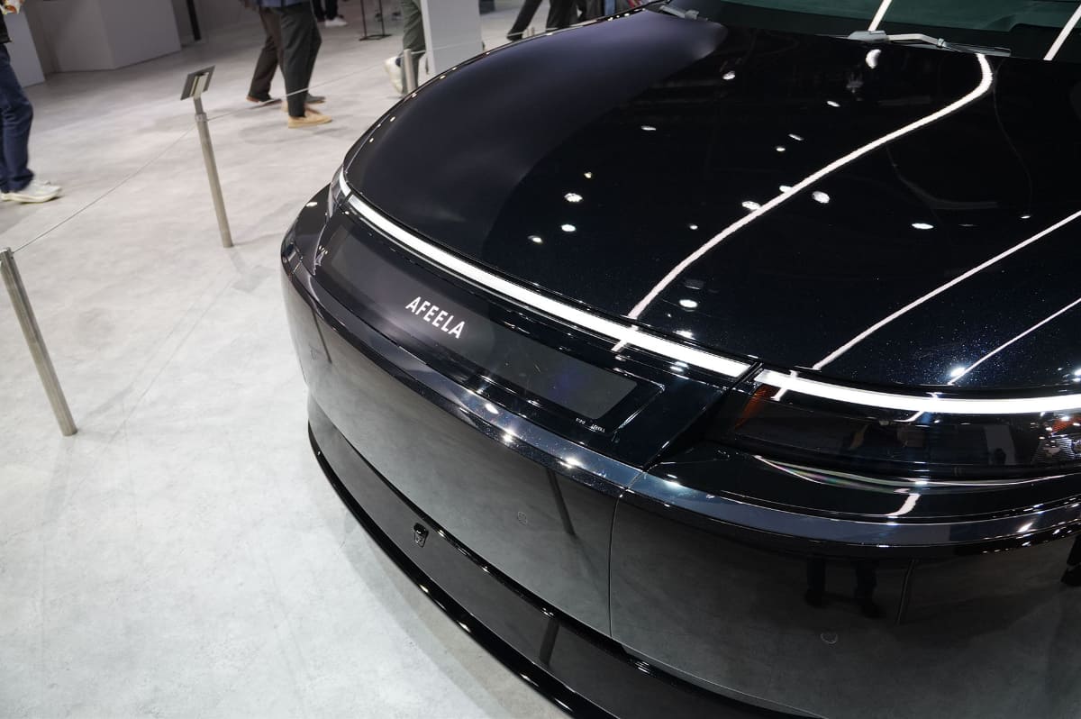 フロント部。仕上げはかなり高級