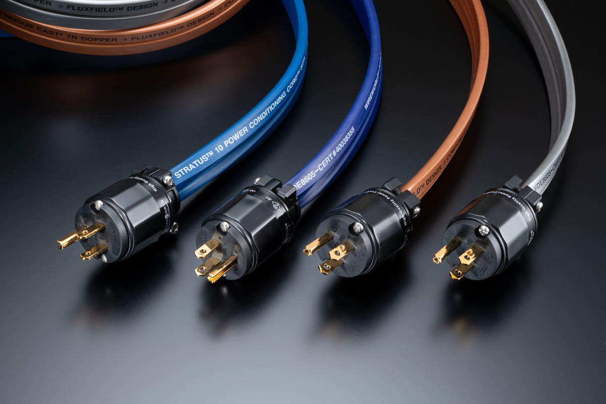 写真左から「Stratus」、「Aurora」、「Electra」、「Silver Electra」