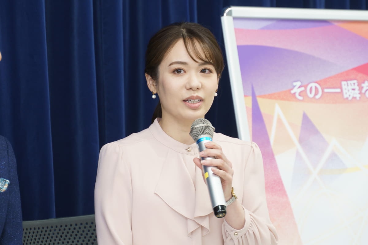 吉岡アナウンサー