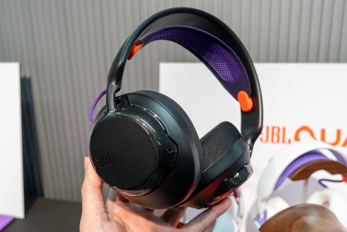 「JBL Quantum 250」(ブラック)