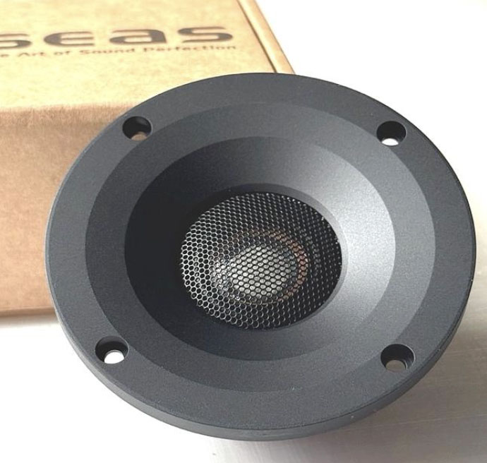SEASの新型ガラスドームツイーター(T27GL001-DXT)