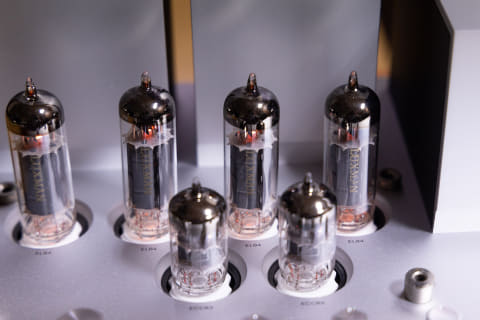 レビュー】ラックスマンの小さな真空管アンプは大きな巨人だった Re