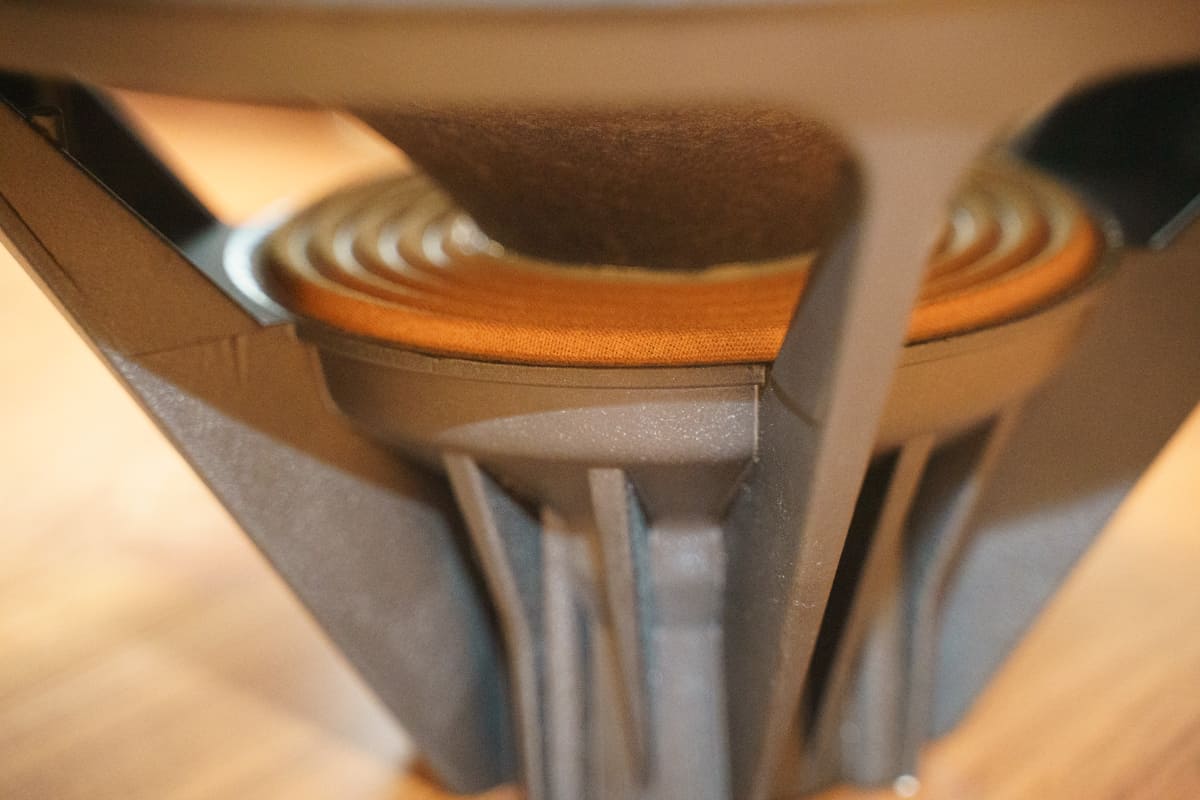 ダンパーを1枚から、2枚に増やしたデュアルダンパー構造