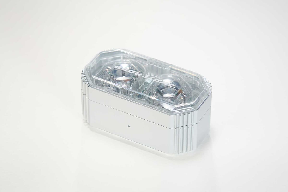 「HSX One」Crystal(クリスタル)のケース