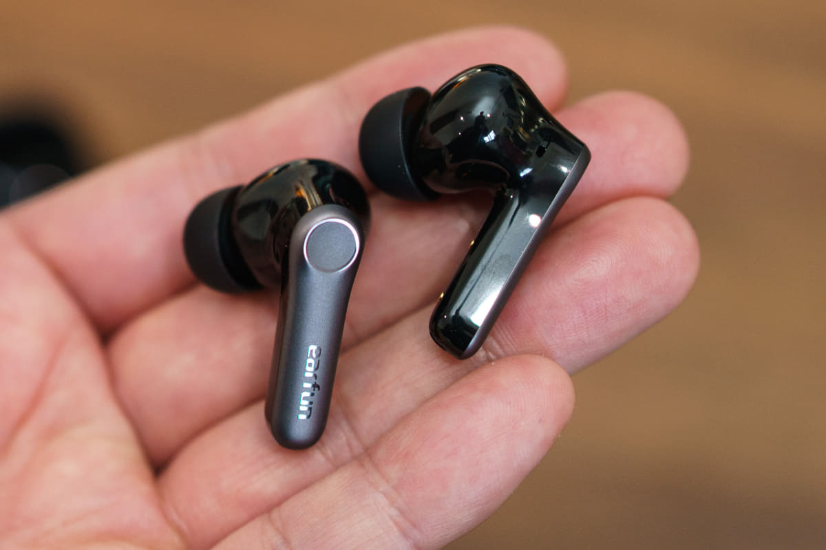 Air Pro 4+ブラックモデル