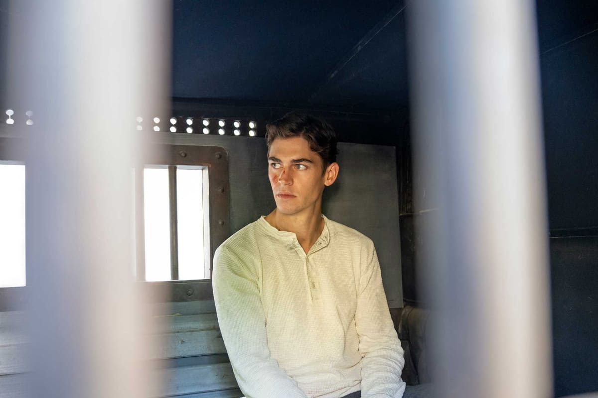 <span class="fnt-70">Credit： Daniel Smith, (C) Amazon Content Services LLC</span>