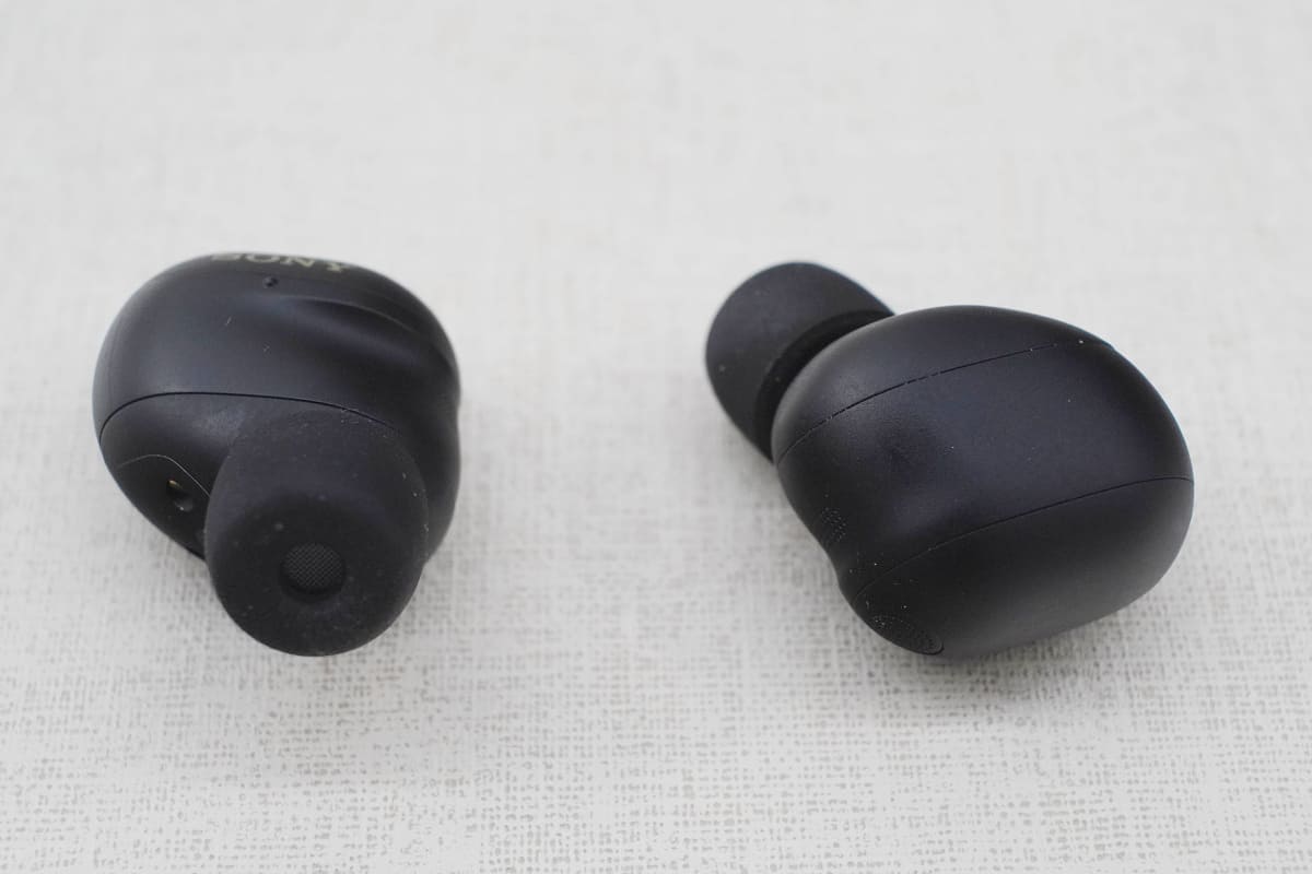 マットな質感でシンプルさを感じさせるデザイン