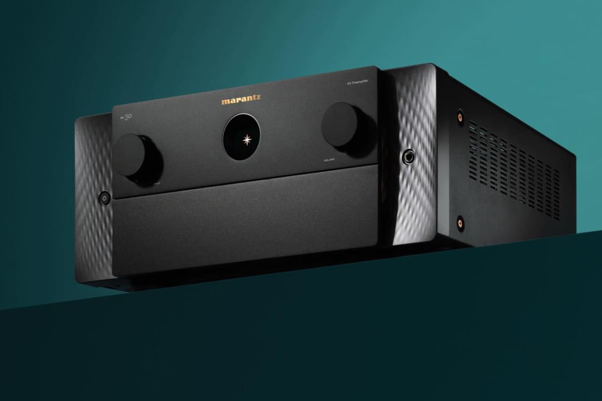 11.4chのAVプリアンプ「AV 30」